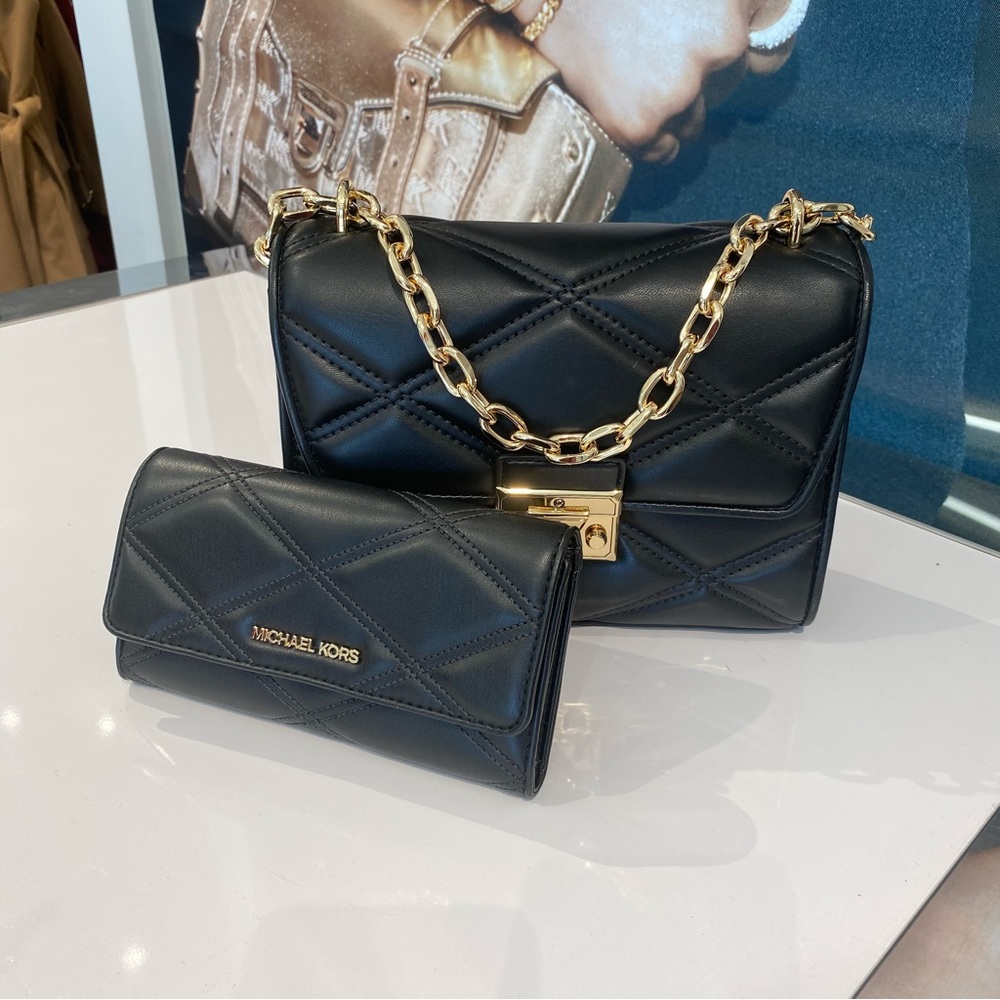 SOLD Michael Kors Set